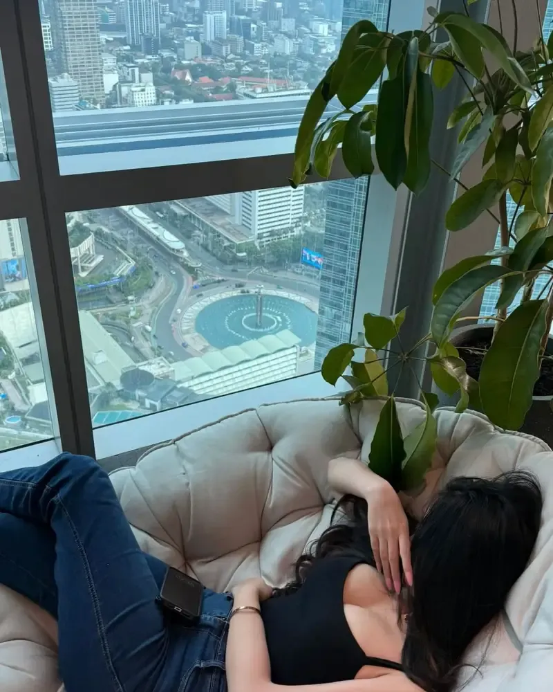 Vanya Bose, escort model in Ballygunge